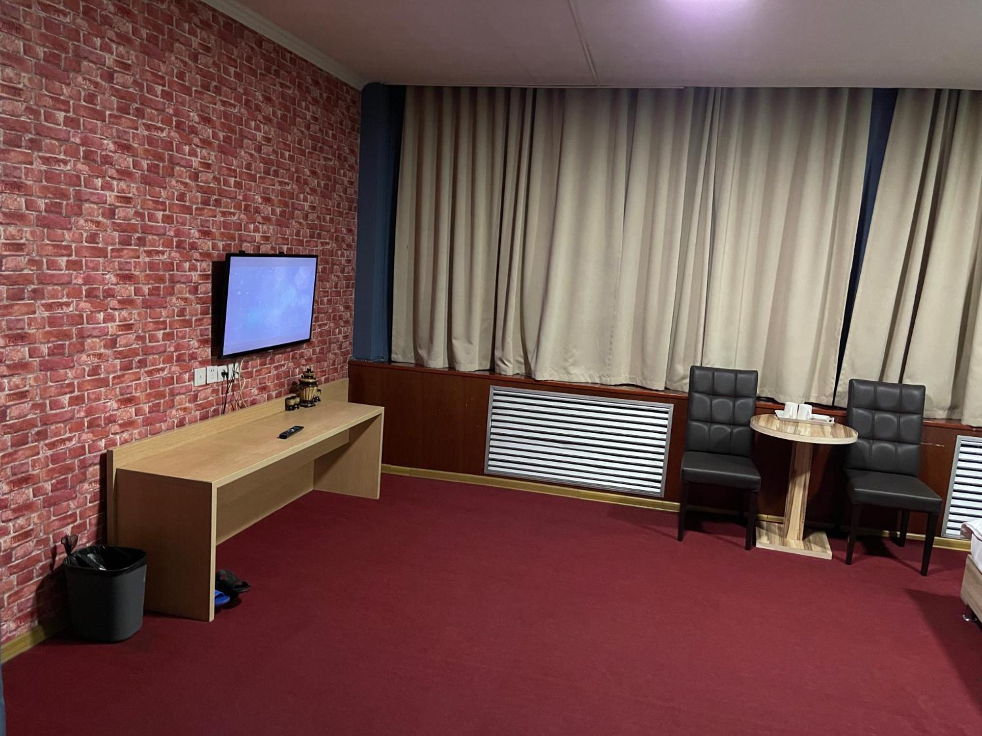 Zolotoi Drakon Hotel アルマトイ エクステリア 写真