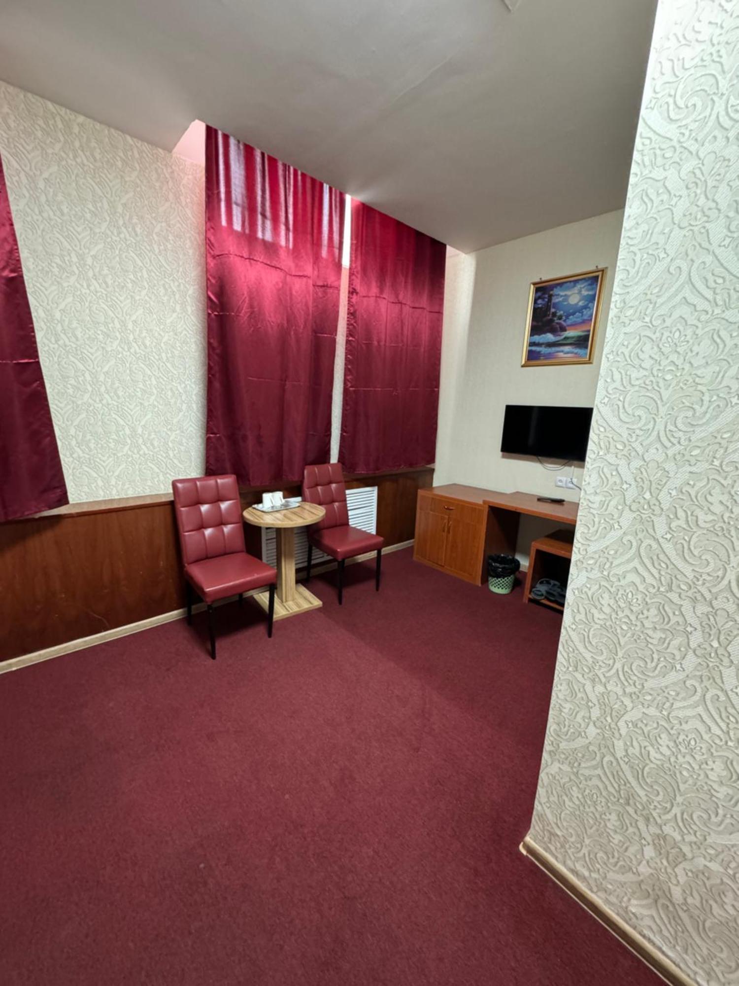 Zolotoi Drakon Hotel アルマトイ エクステリア 写真