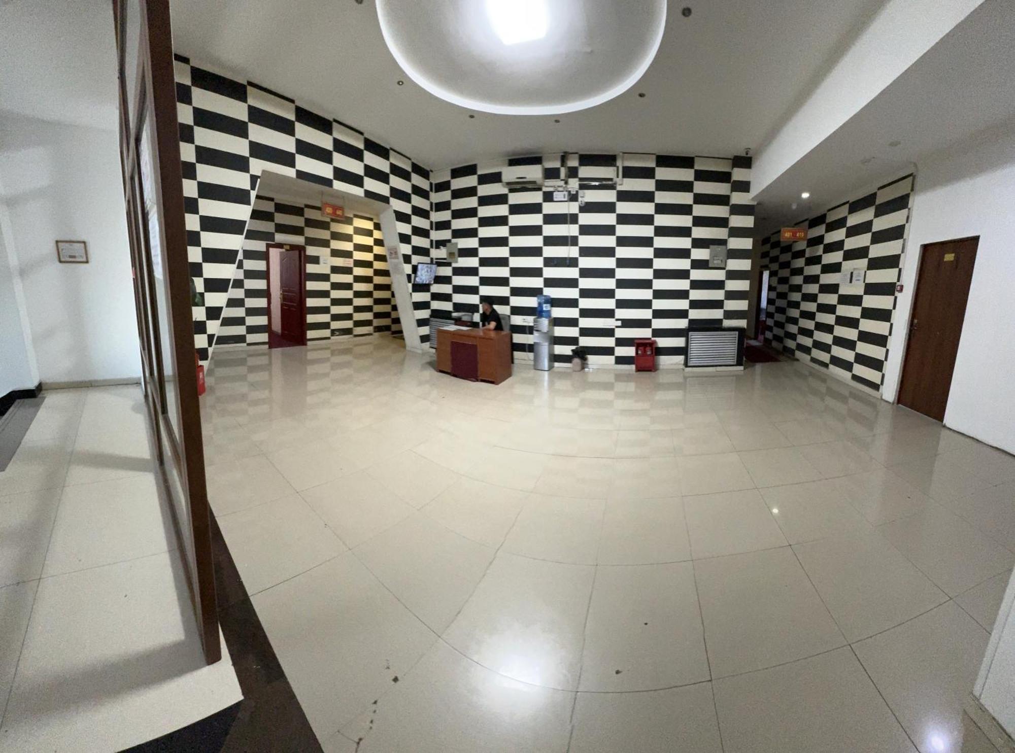 Zolotoi Drakon Hotel アルマトイ エクステリア 写真