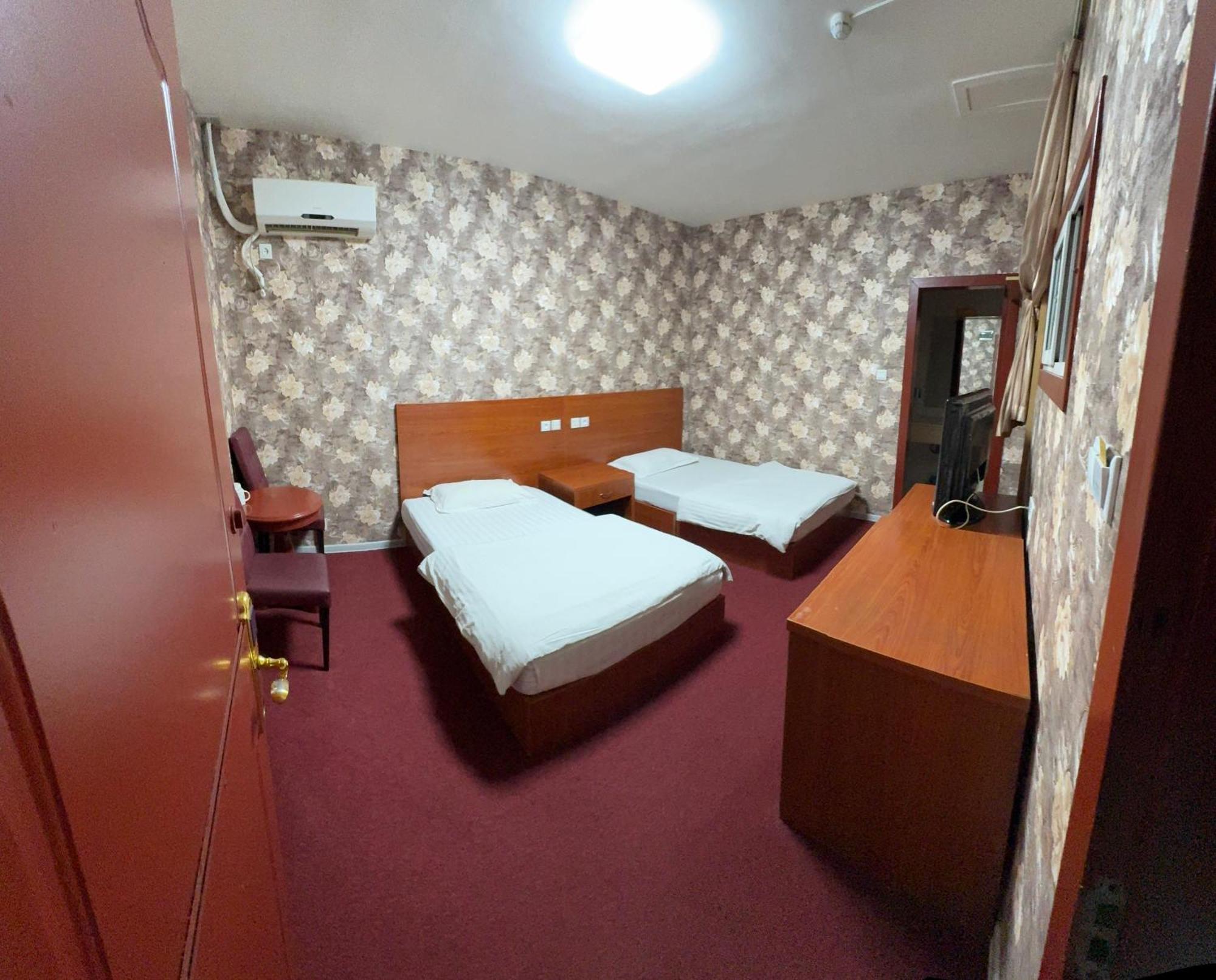 Zolotoi Drakon Hotel アルマトイ エクステリア 写真